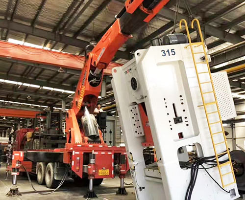 响水县提升工作效率，选择优质折臂吊租赁服务