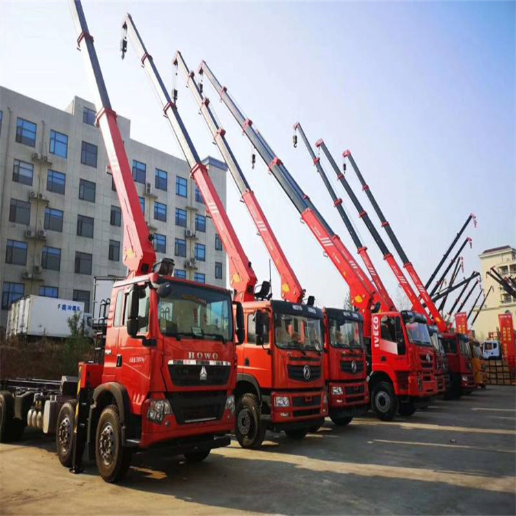 响水县租专业吊车电话