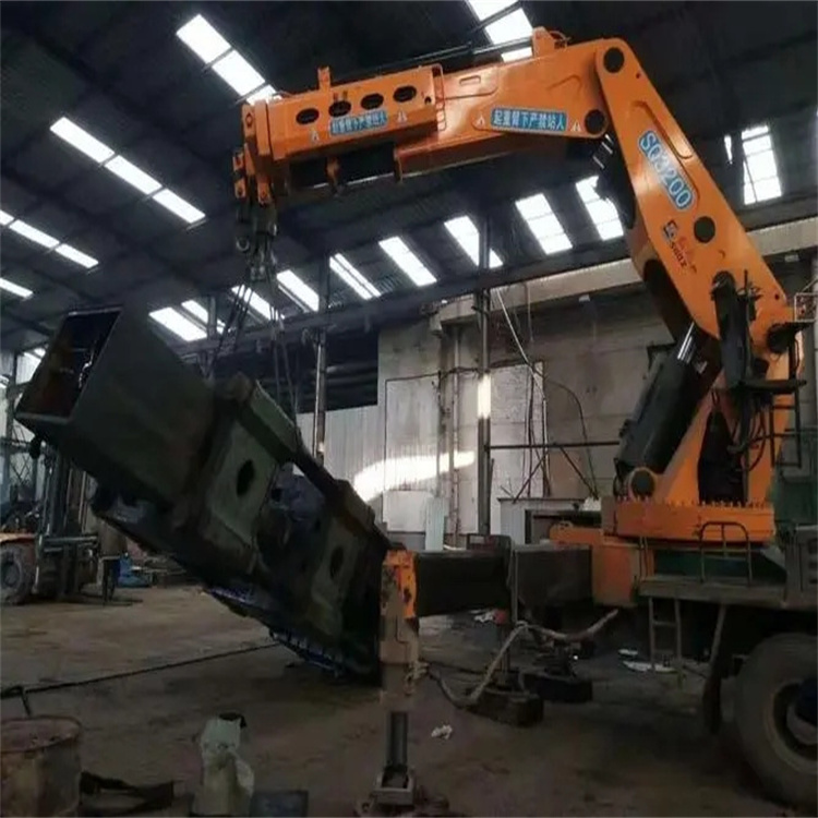 响水县200吨折臂吊出租